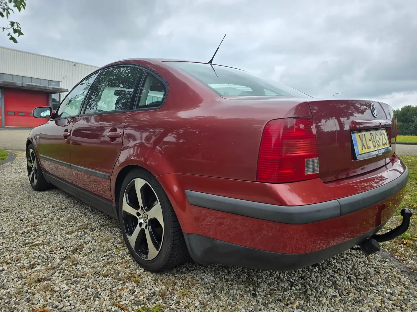 Volkswagen Passat 1.8-5V Turbo Trendline Naranja - 2