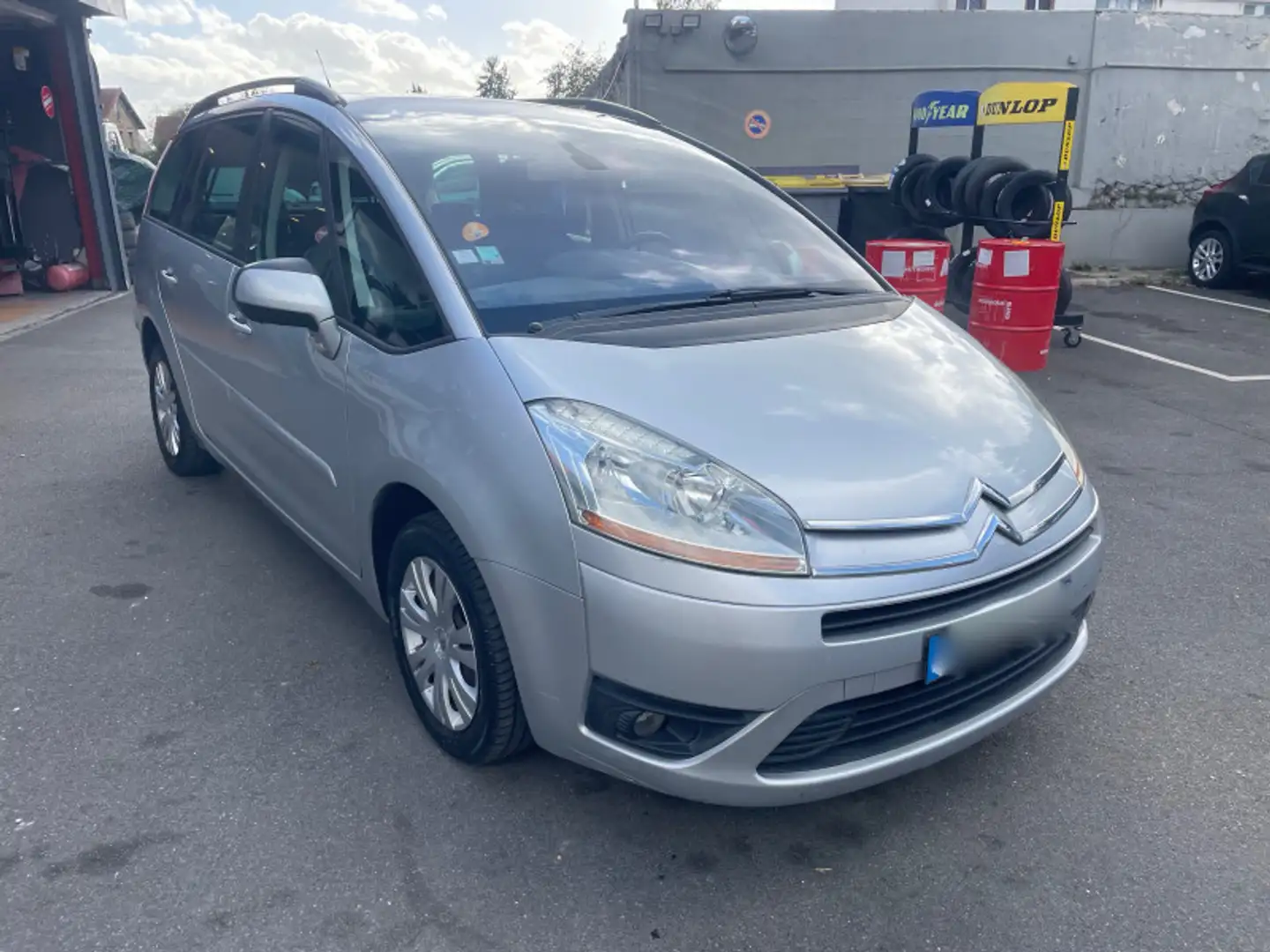 Citroen Grand C4 Picasso 1.6 HDI110 FAP PACK AMBIANCE 7PL Gris - 2