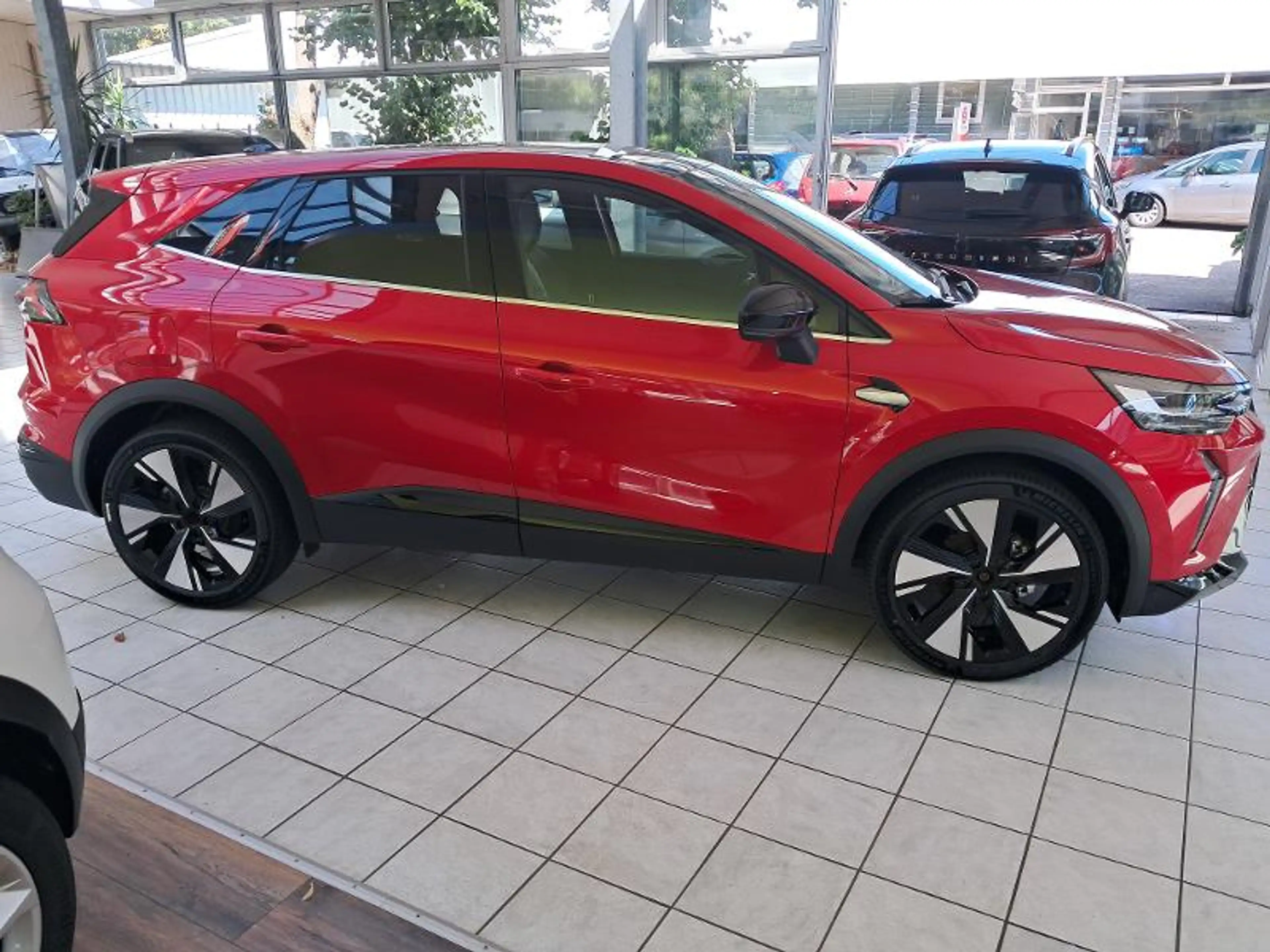 Mitsubishi Grandis Diamant Top 1.3 T-Benziner Hybrid7-DCT — photo 4