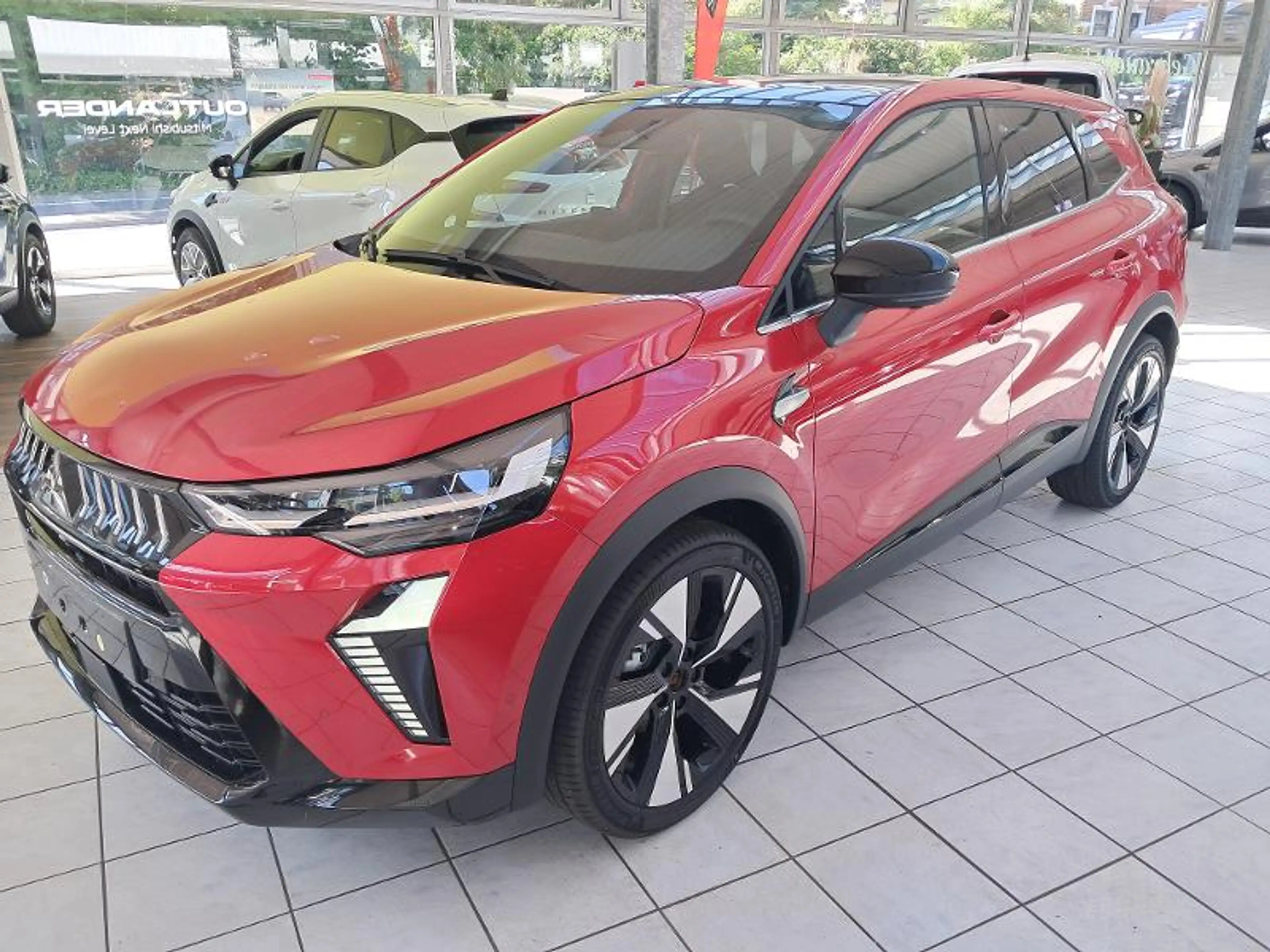 Mitsubishi Grandis Diamant Top 1.3 T-Benziner Hybrid7-DCT