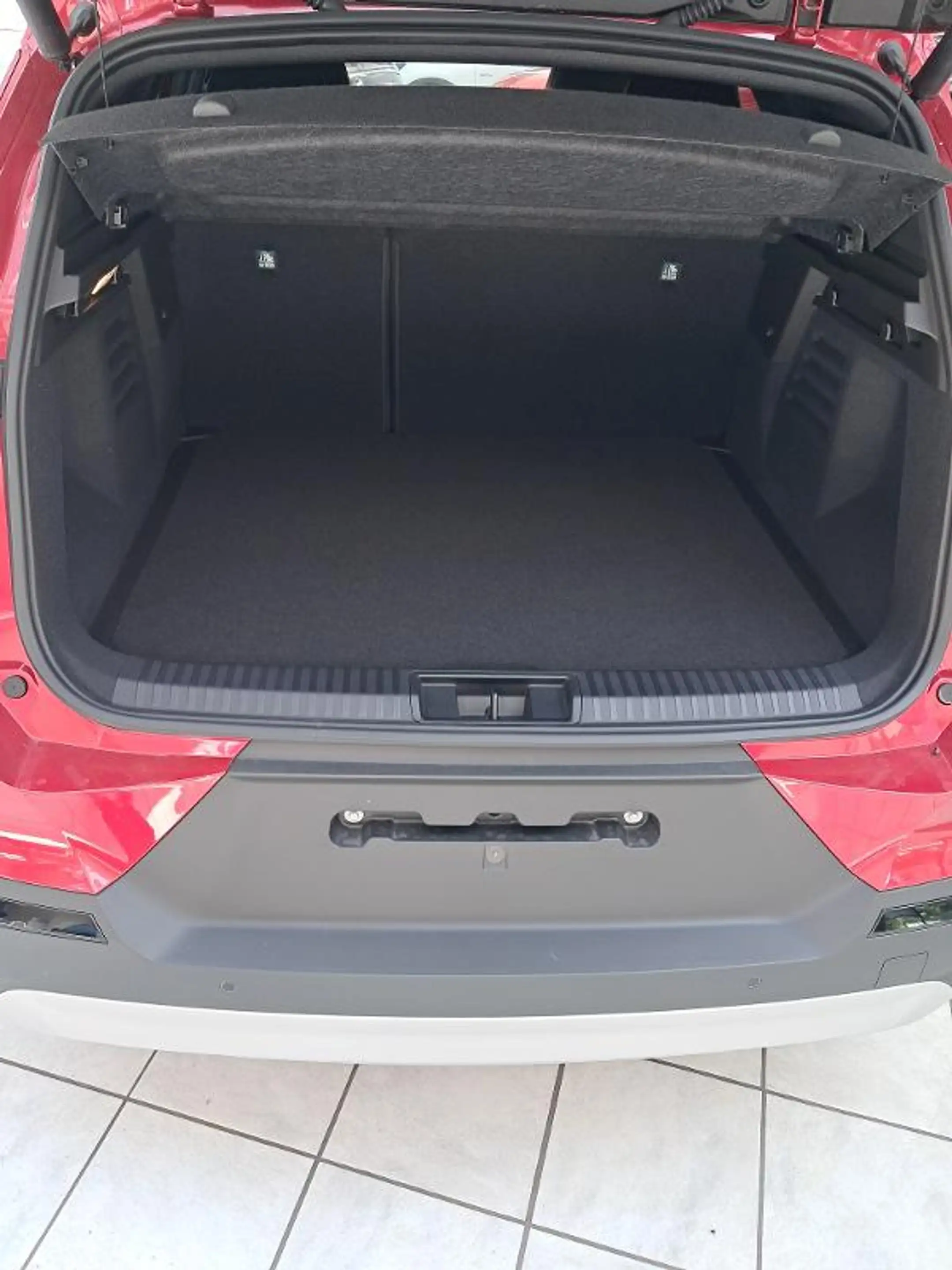 Mitsubishi Grandis Diamant Top 1.3 T-Benziner Hybrid7-DCT — photo 11