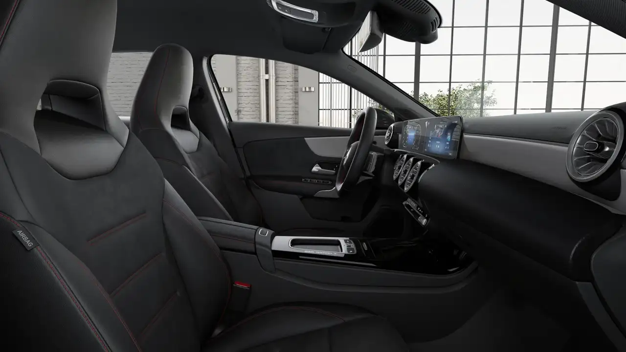 Mercedes-Benz A 180 Automatic AMG Line Advanced Plus 7