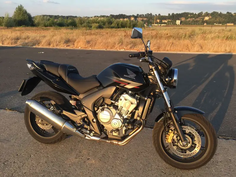 Honda CBF 600 - foto 3