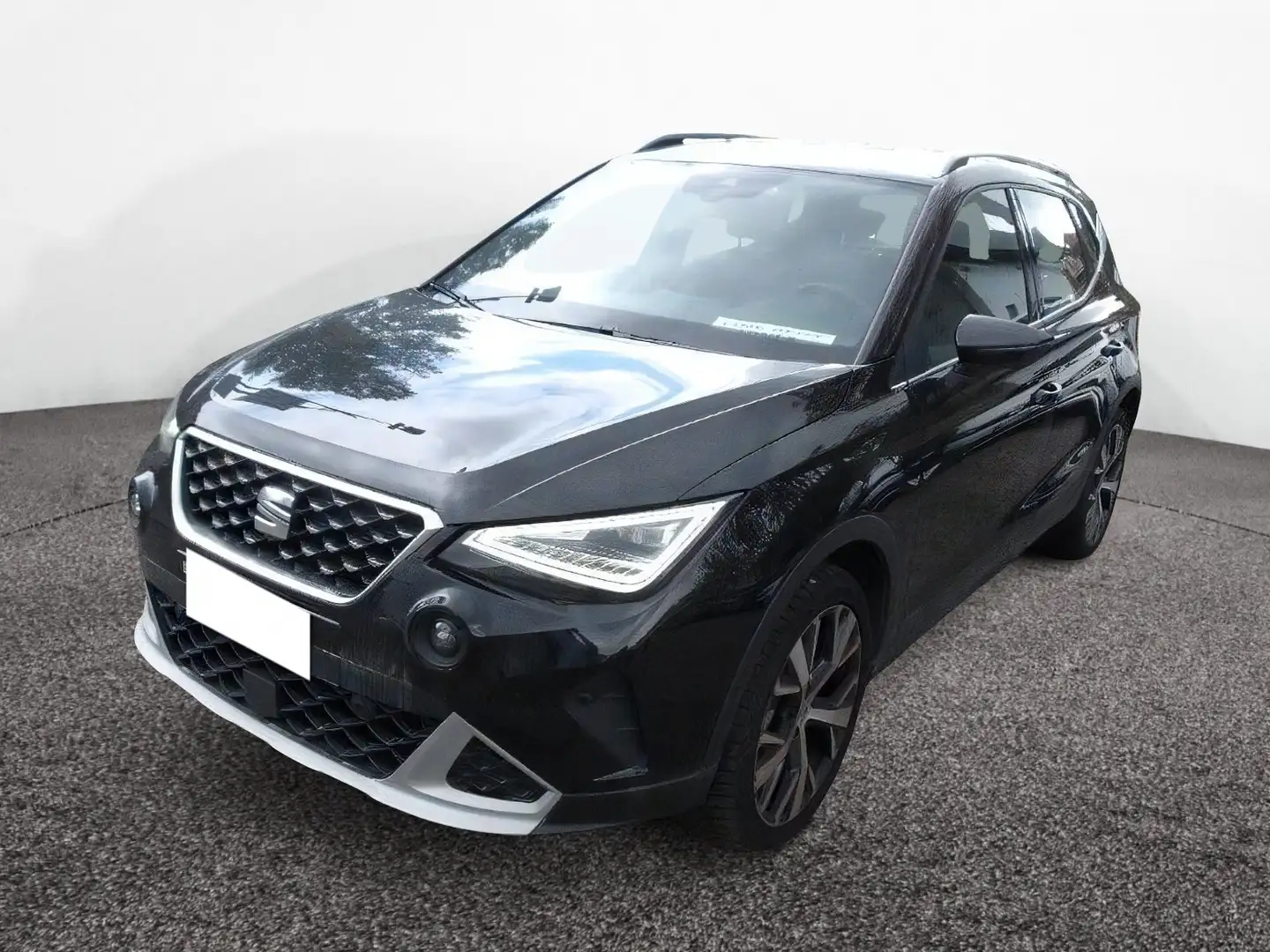 SEAT Arona 1.0 EcoTSI Xperience Nero - 2