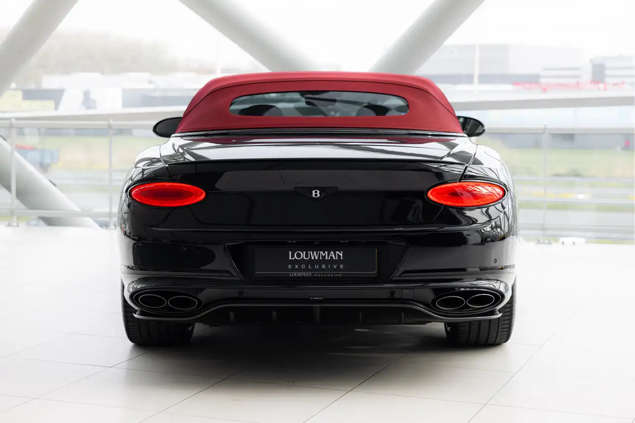 Bentley Continental GTC 2022