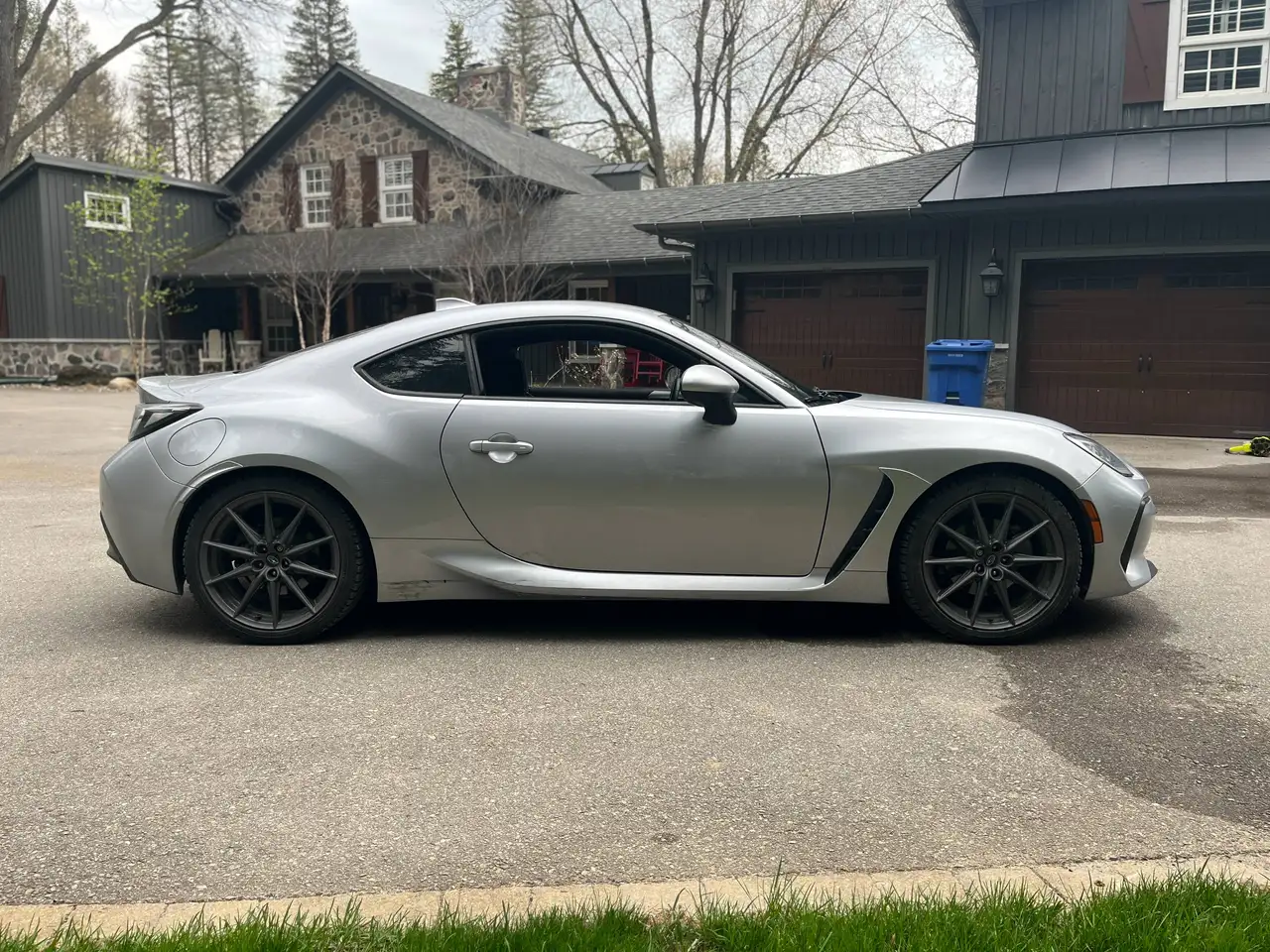 Subaru BRZ снимка Subaru BRZ