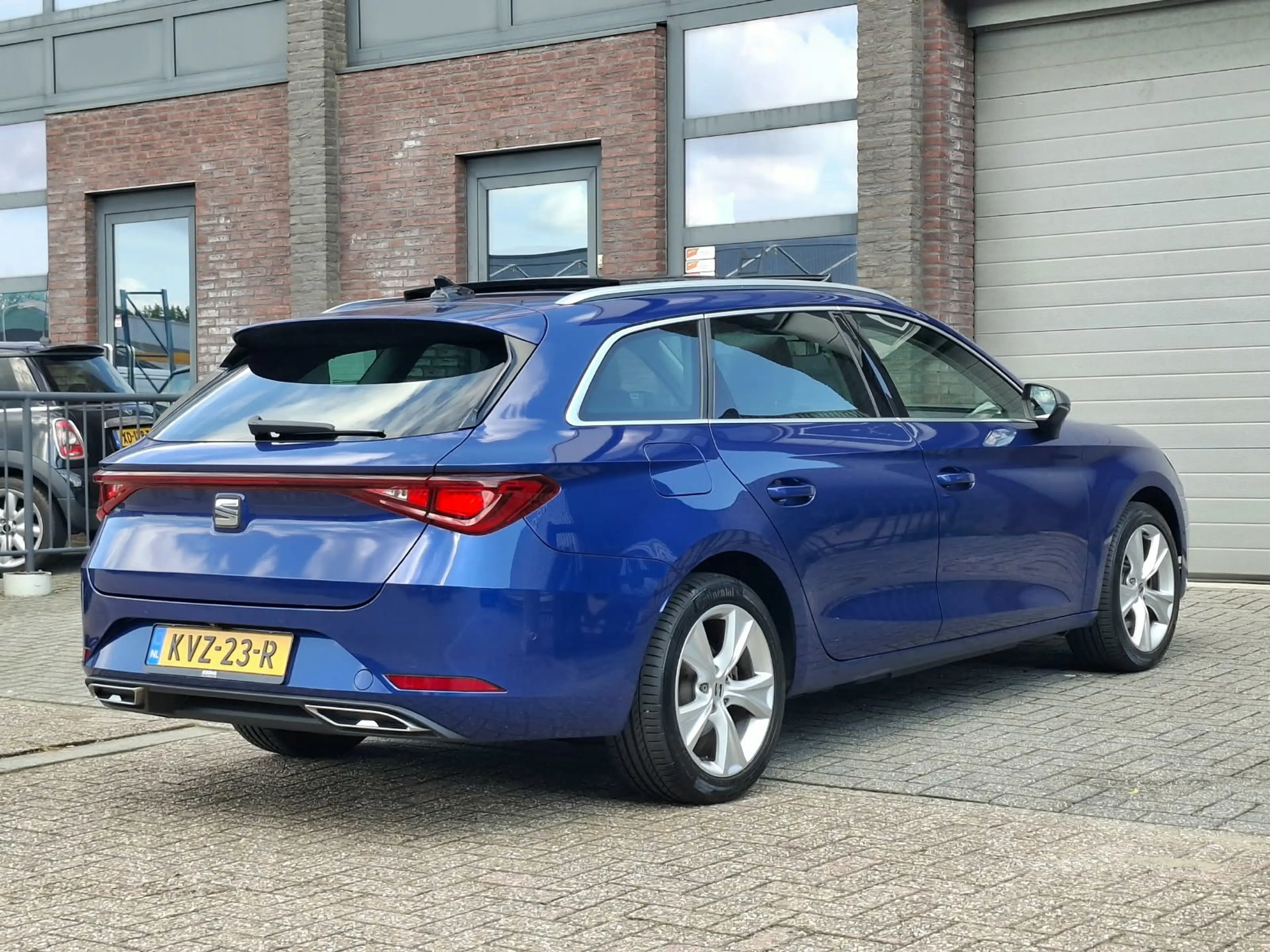 SEAT Leon e-Hybrid SPORTSTOURER 1.4 TSI eHybrid PHEV FR | Pano | ACC — photo 11
