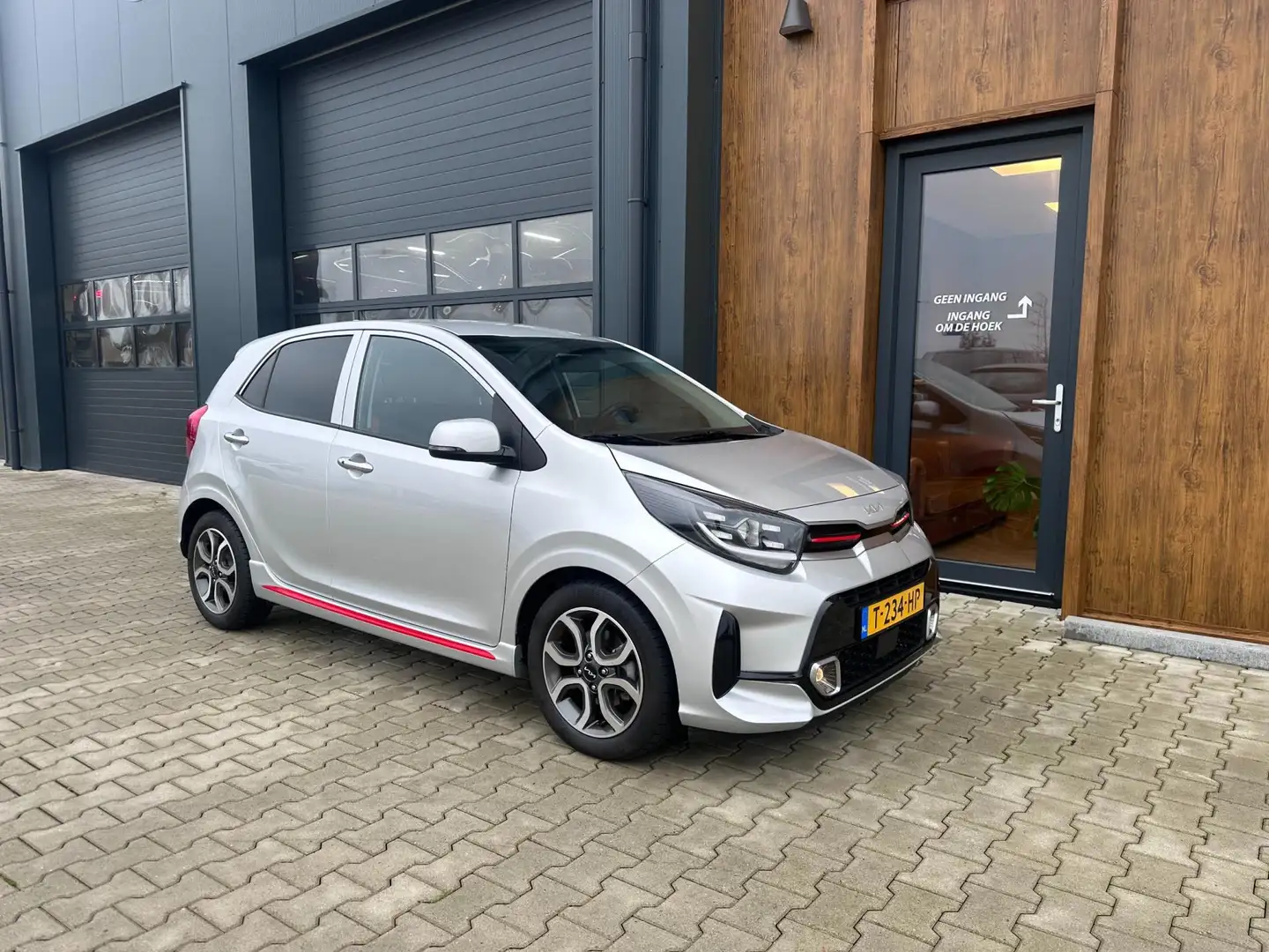 Kia Picanto 1.0 DPi GT-Line carplay, camera, nap Grijs - 2
