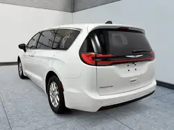 Chrysler Pacifica 2026