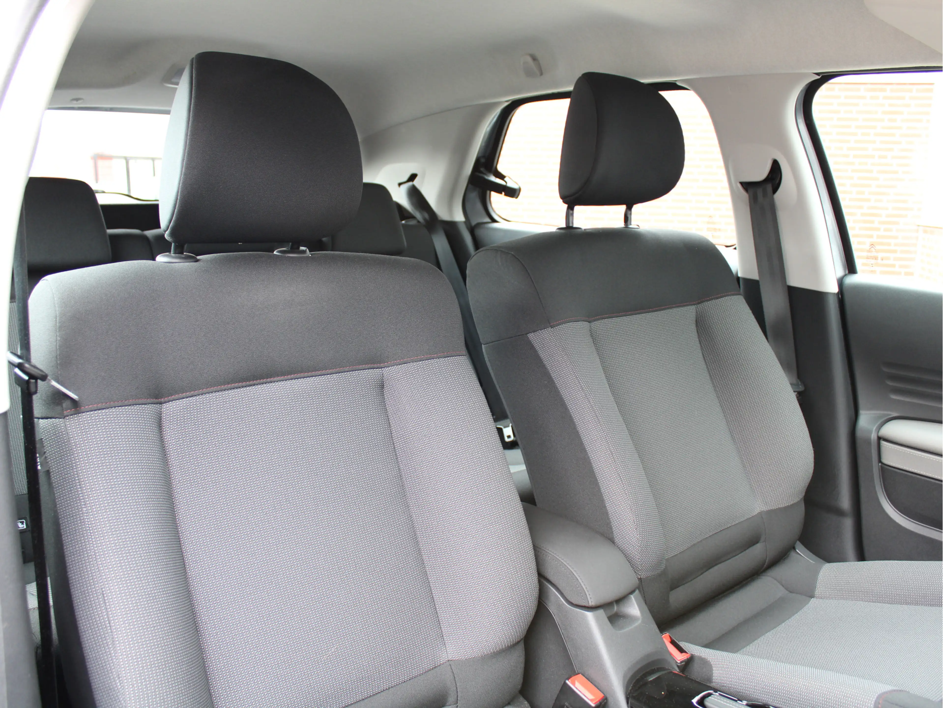 Citroen C4 Cactus 1.2 Puretech 110PK Business /NAVI/PDC/Cruise/LED/A — photo 26