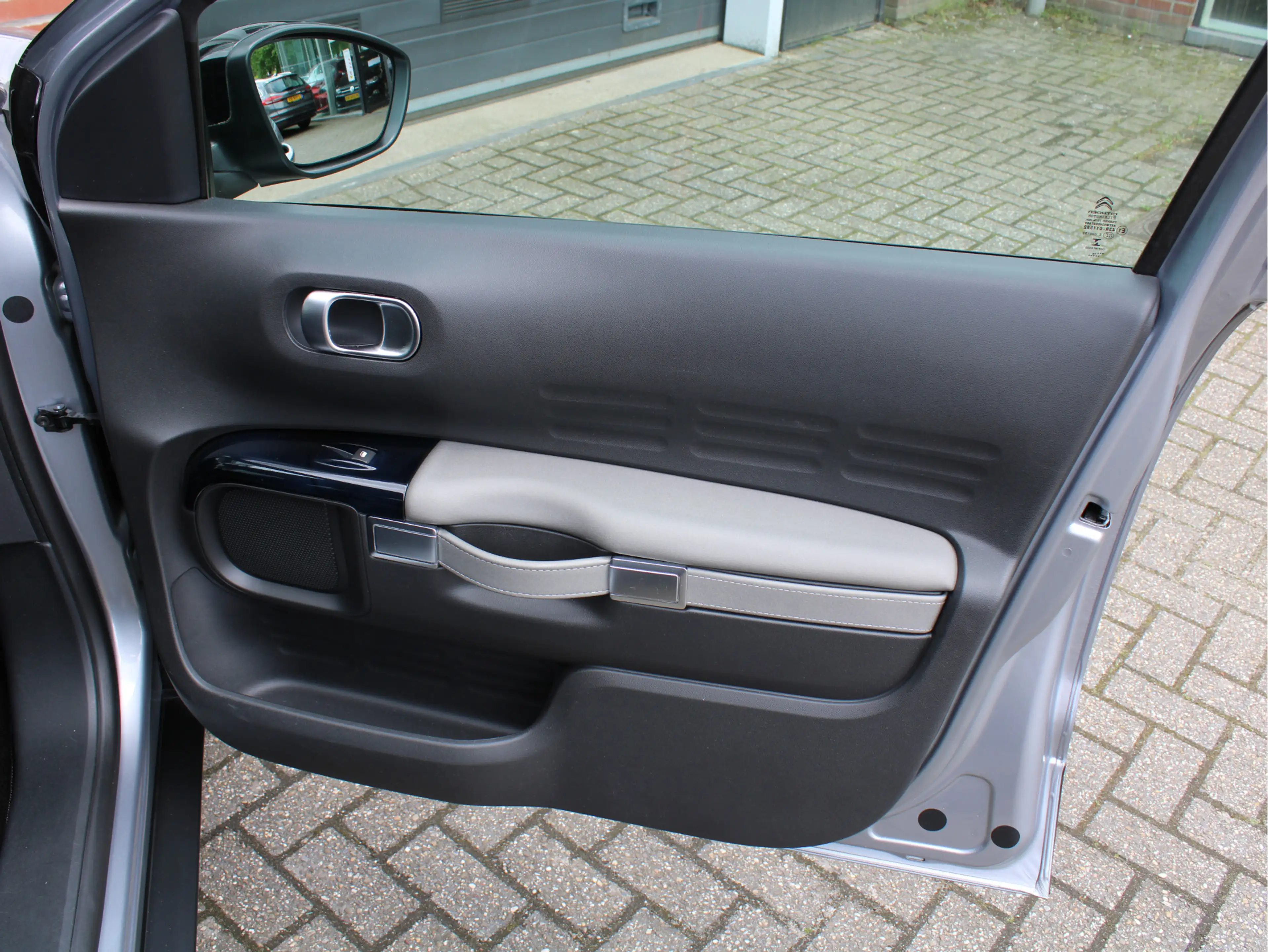 Citroen C4 Cactus 1.2 Puretech 110PK Business /NAVI/PDC/Cruise/LED/A — photo 30