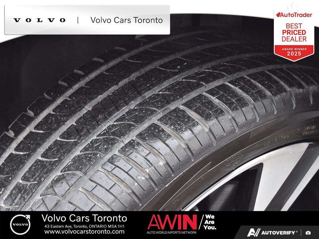 2025 Volvo XC90 B6 AWD Ultra Bright Theme 7-Seater thumb 7