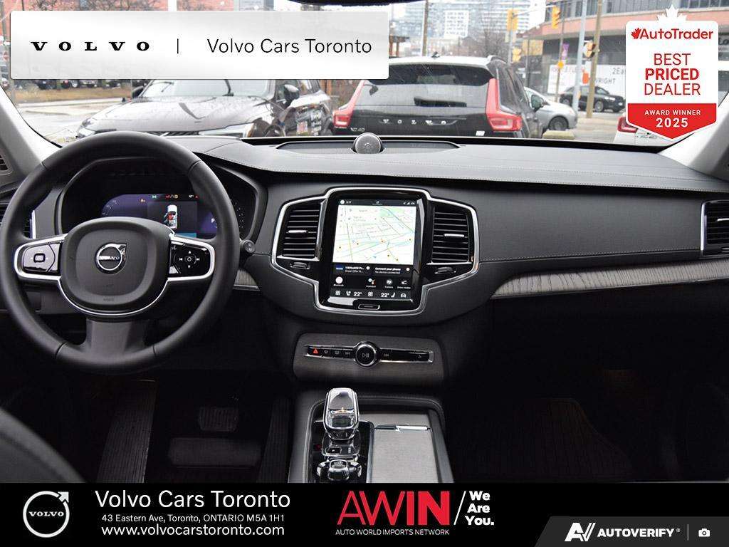 2025 Volvo XC90 B6 AWD Ultra Bright Theme 7-Seater thumb 26