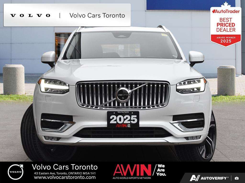 2025 Volvo XC90 B6 AWD Ultra Bright Theme 7-Seater alt 2