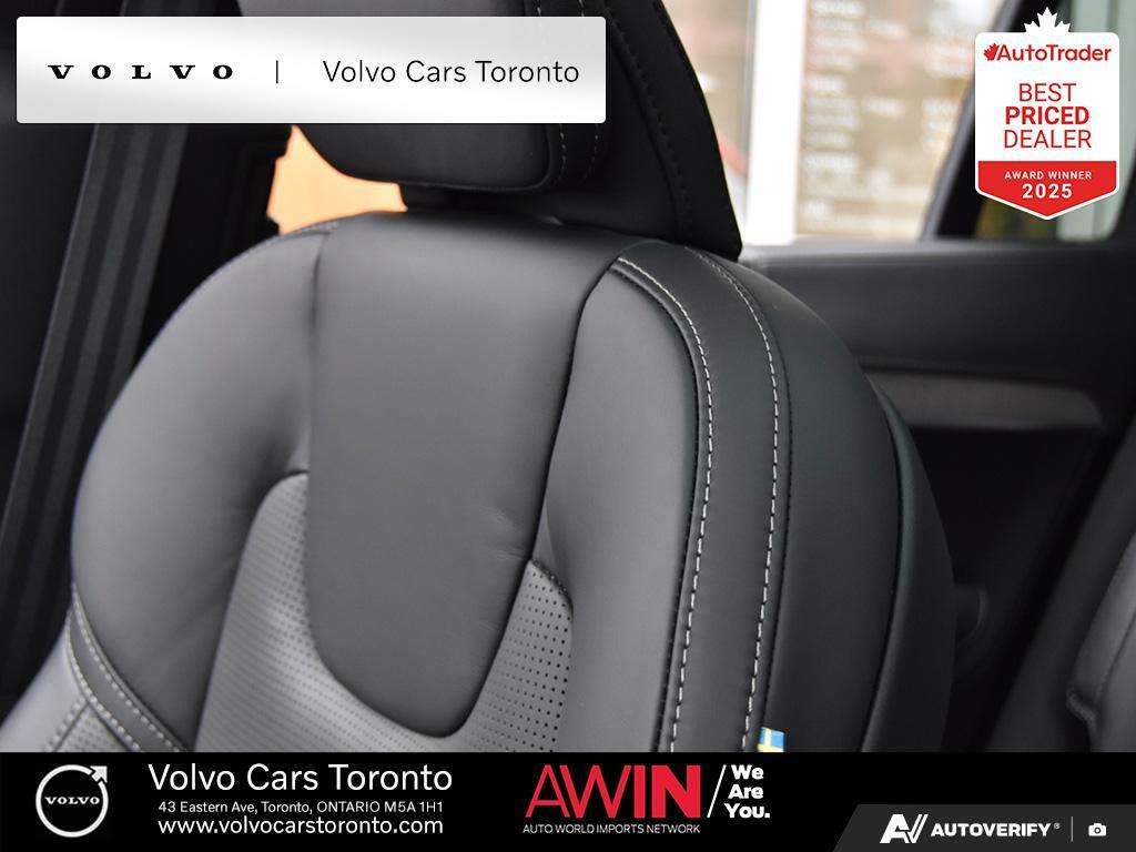 2025 Volvo XC90 B6 AWD Ultra Bright Theme 7-Seater thumb 24