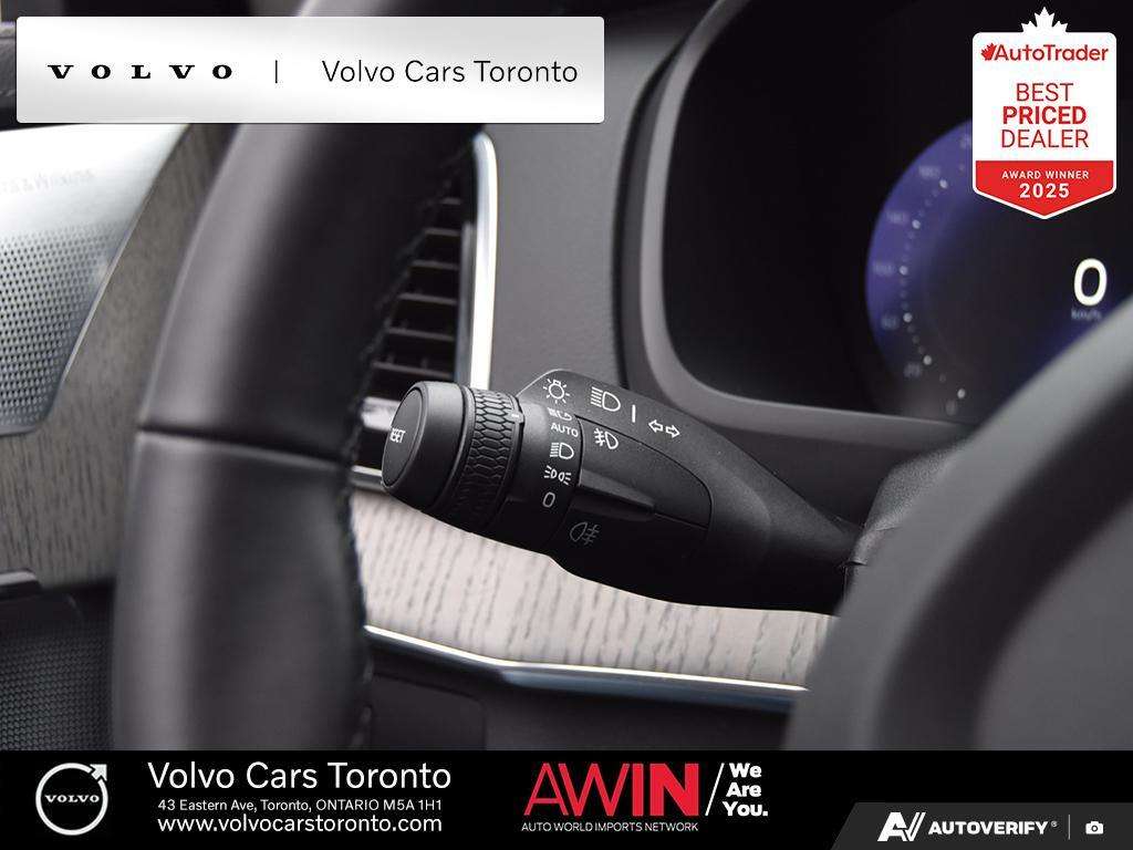 2025 Volvo XC90 B6 AWD Ultra Bright Theme 7-Seater thumb 16