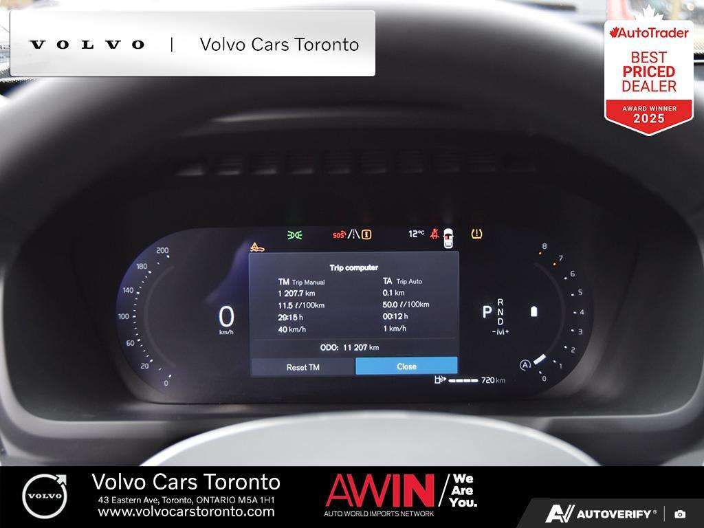 2025 Volvo XC90 B6 AWD Ultra Bright Theme 7-Seater thumb 15