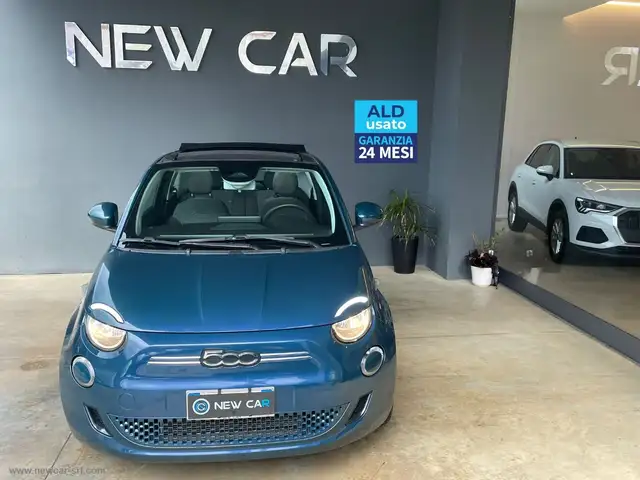 Fiat 500C e Cabrio 42 kWh La Prima