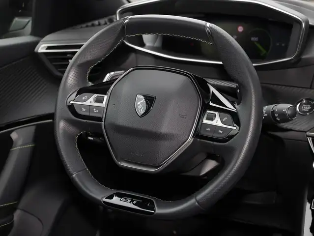 Peugeot 2008 view 15