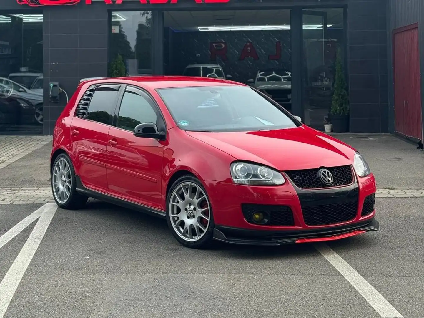 Volkswagen Golf GTI 2.0 Rot - 1