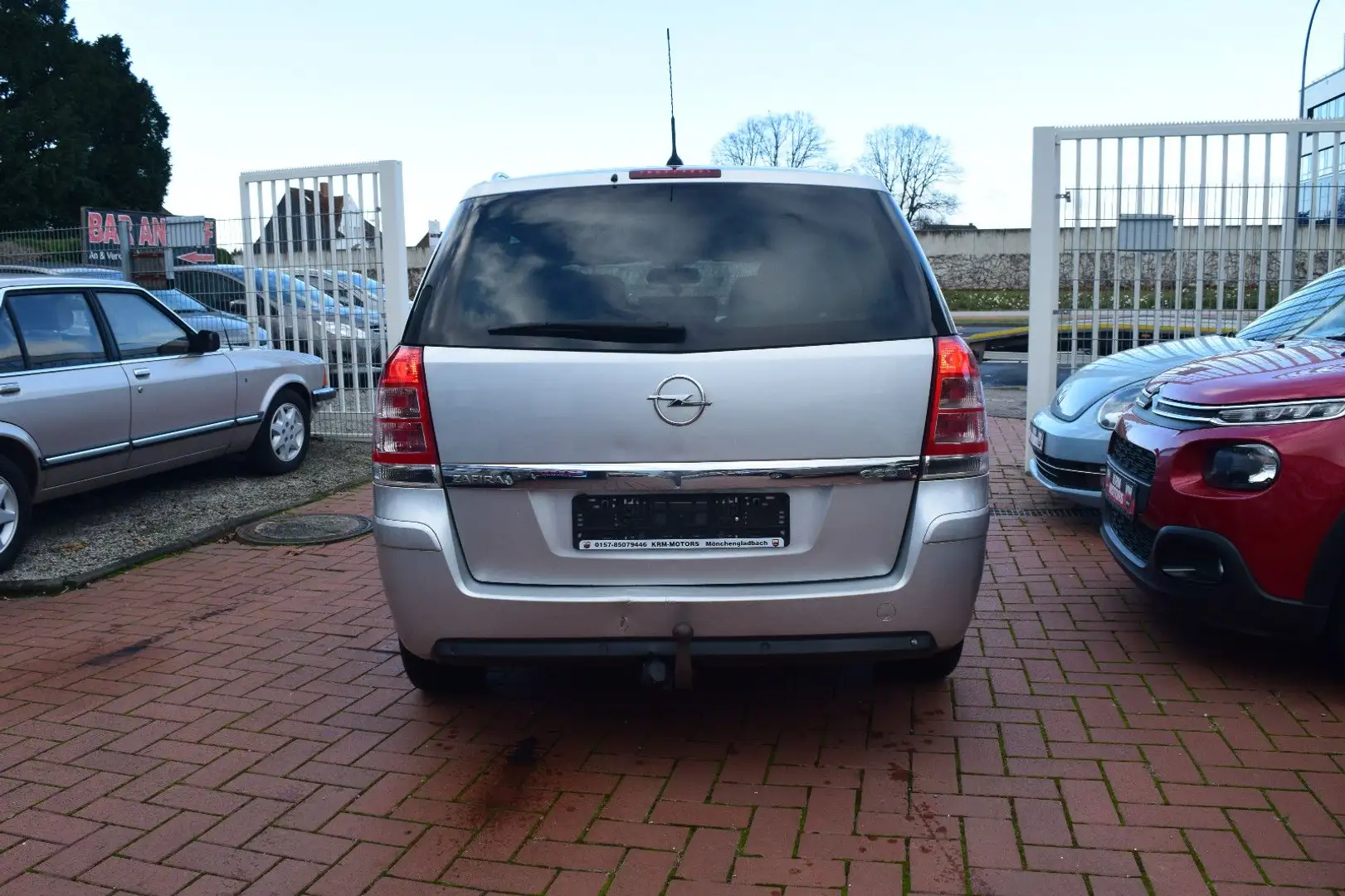 Opel Zafira B  7 SITZER, XENON, NAVI, PDC Silber - 2