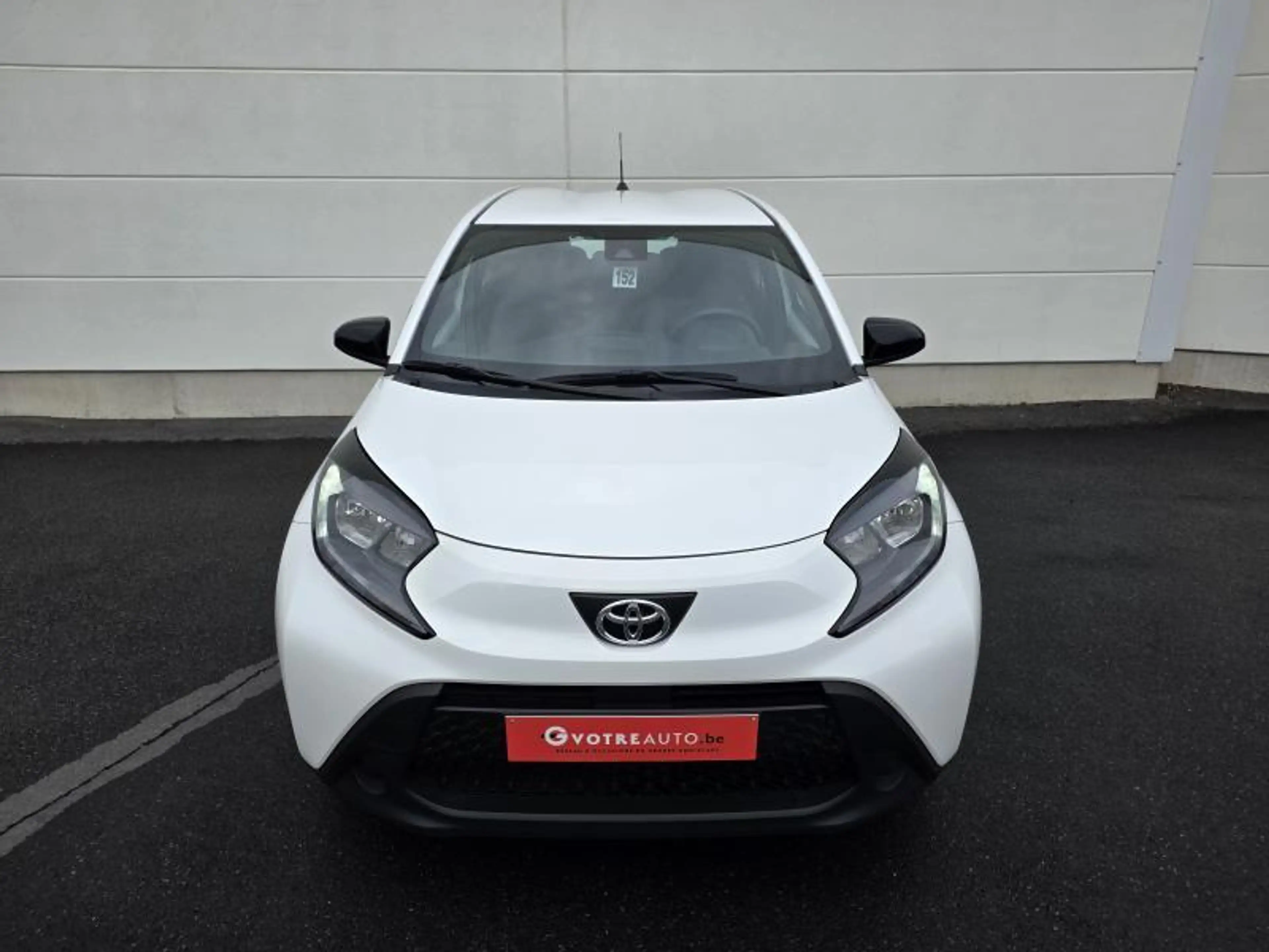 Toyota Aygo X 1.0 VVT-i 72ch — photo 2