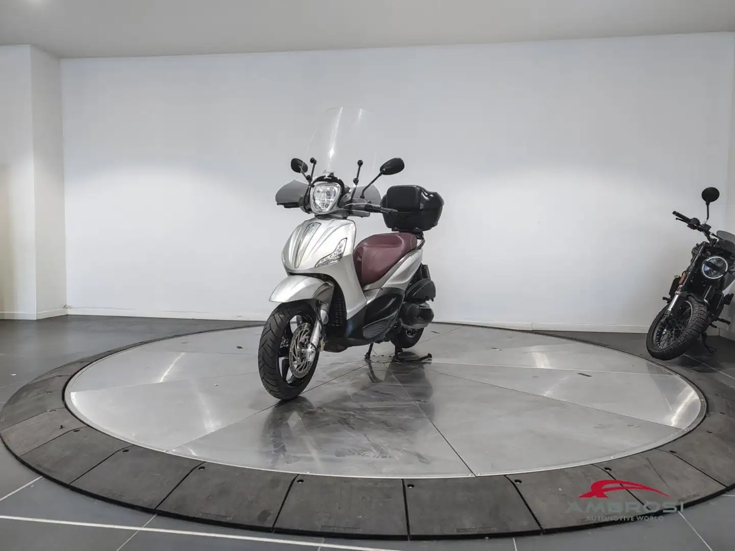 Piaggio Beverly 500 350 ABS Argento - 1