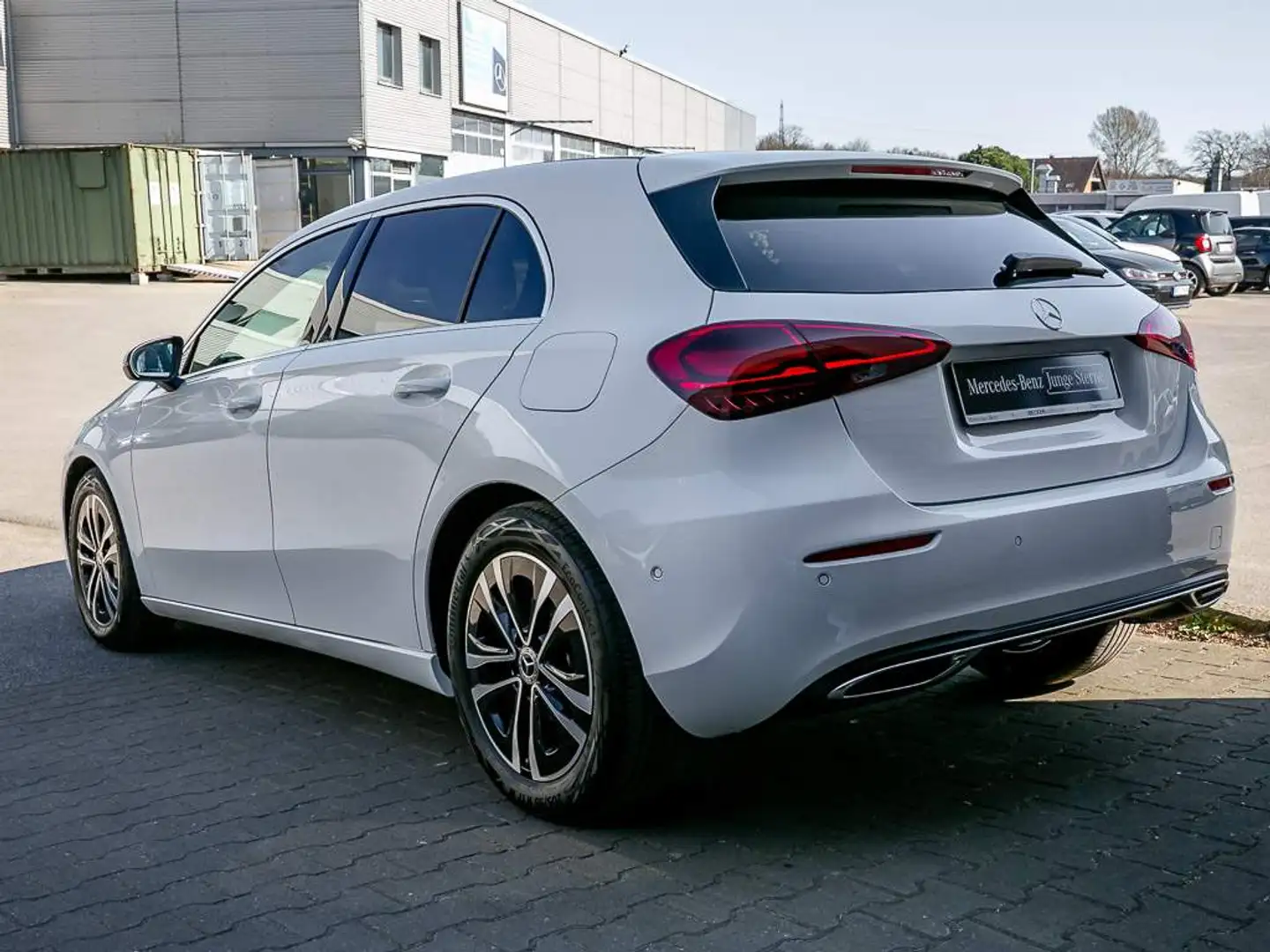 Mercedes-Benz A 200 PROGRESSIVE LINE ADVANCED WINTERPAKET Blanco - 2