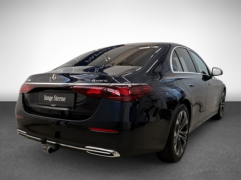 Mercedes-Benz E 220 d 4MATIC Limousine LED PTS Cam AHK SHZ — photo 6