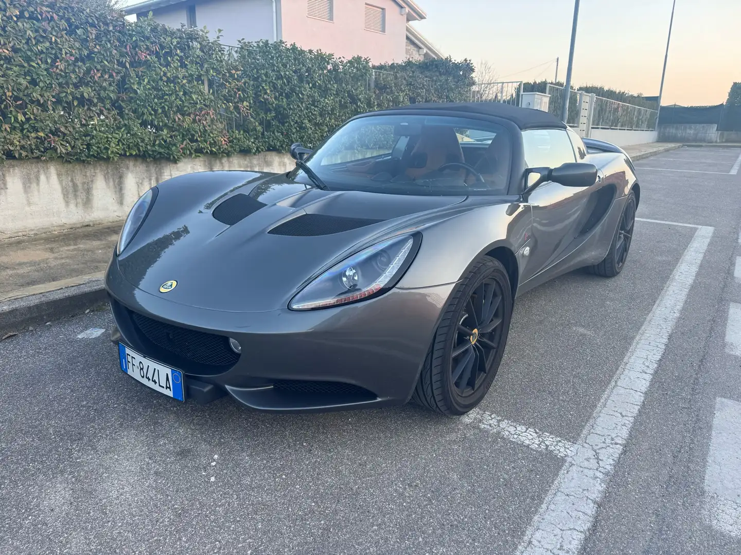 Lotus Elise S220 - Comfort Pack - 1