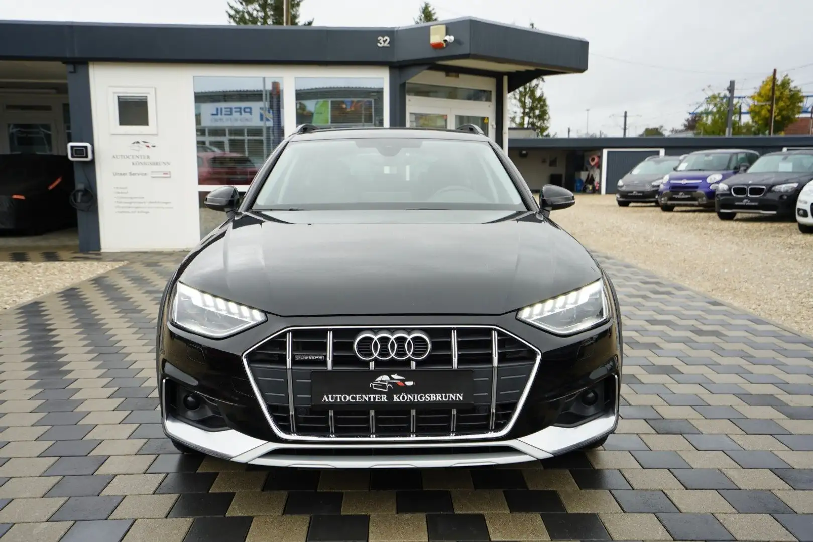 Audi A4 allroad 40TDI*Quattro*AHK*Standheizung*1.Hand Noir - 2