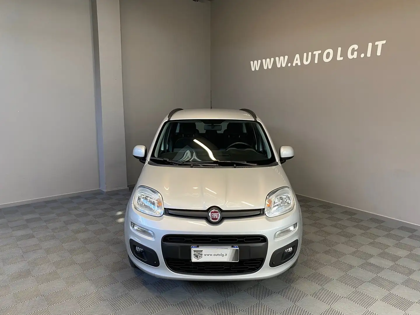 Fiat Panda 1.2 Lounge s&s 69cv OK NEO PATEN NO VINCOLO FINANZ Argento - 2