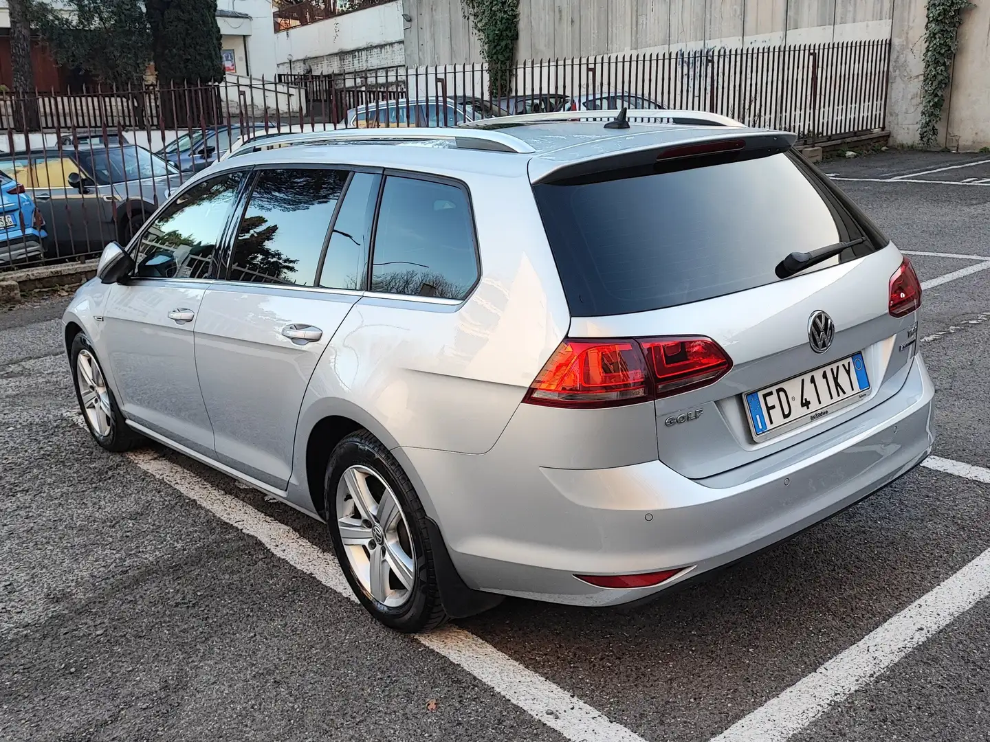 Volkswagen Golf Variant Golf VII Variant 1.4 tgi Highline Executive dsg Argento - 2