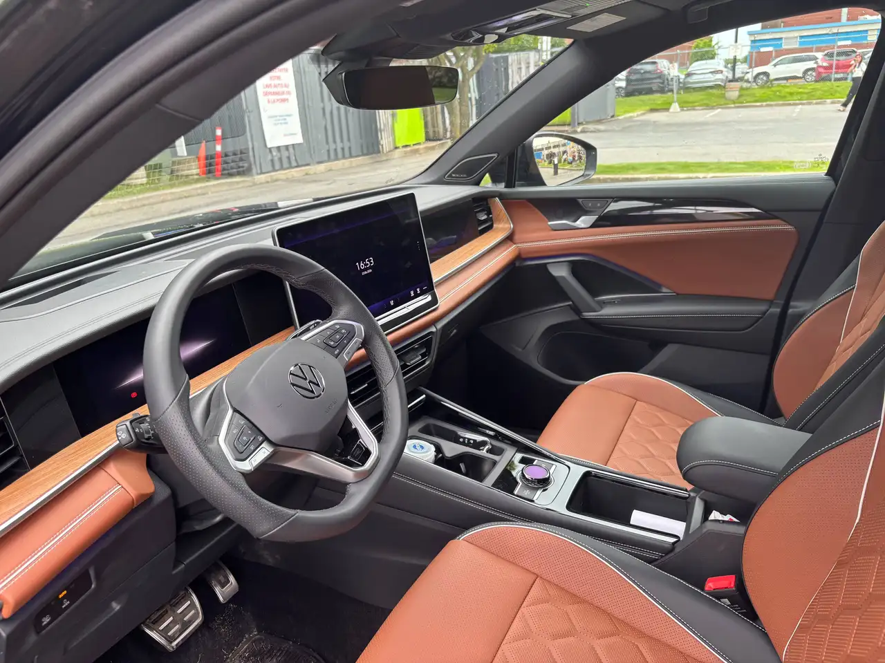 Volkswagen Tiguan photo Volkswagen Tiguan