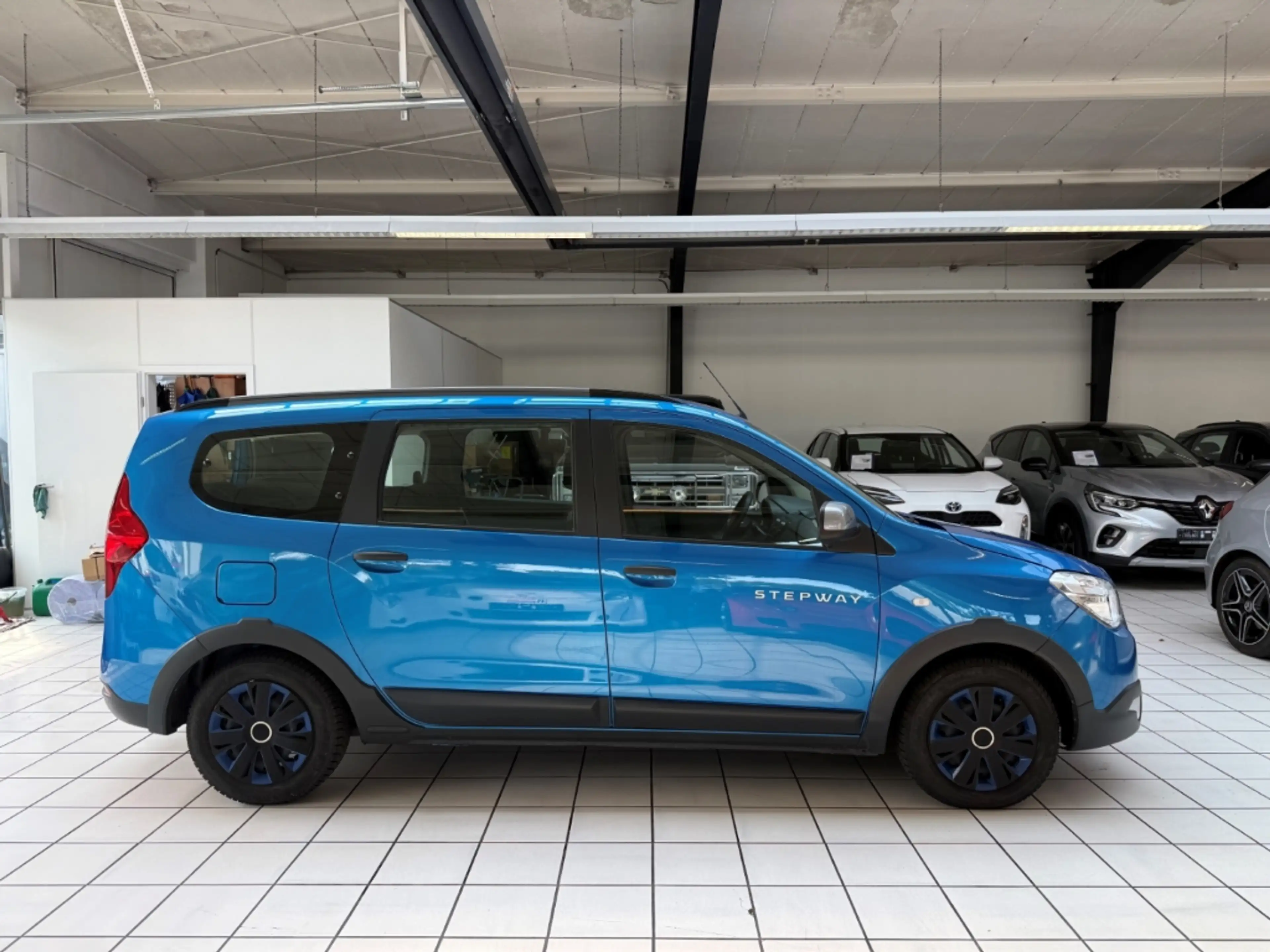 Dacia Lodgy Stepway 1.Hand Scheckheft — photo 4