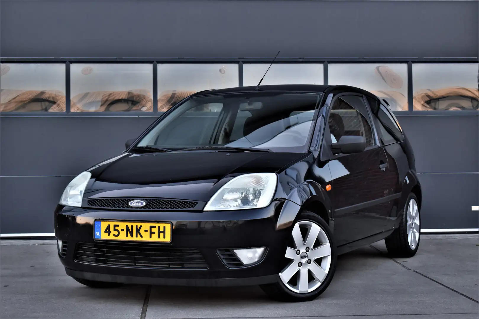 Ford Fiesta 1.6-16V Trend Export Apk verlopen Export Negro - 1