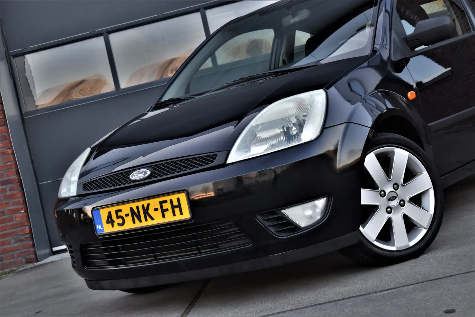Ford Fiesta 1.6-16V Trend Export Apk verlopen Export Negro - 2