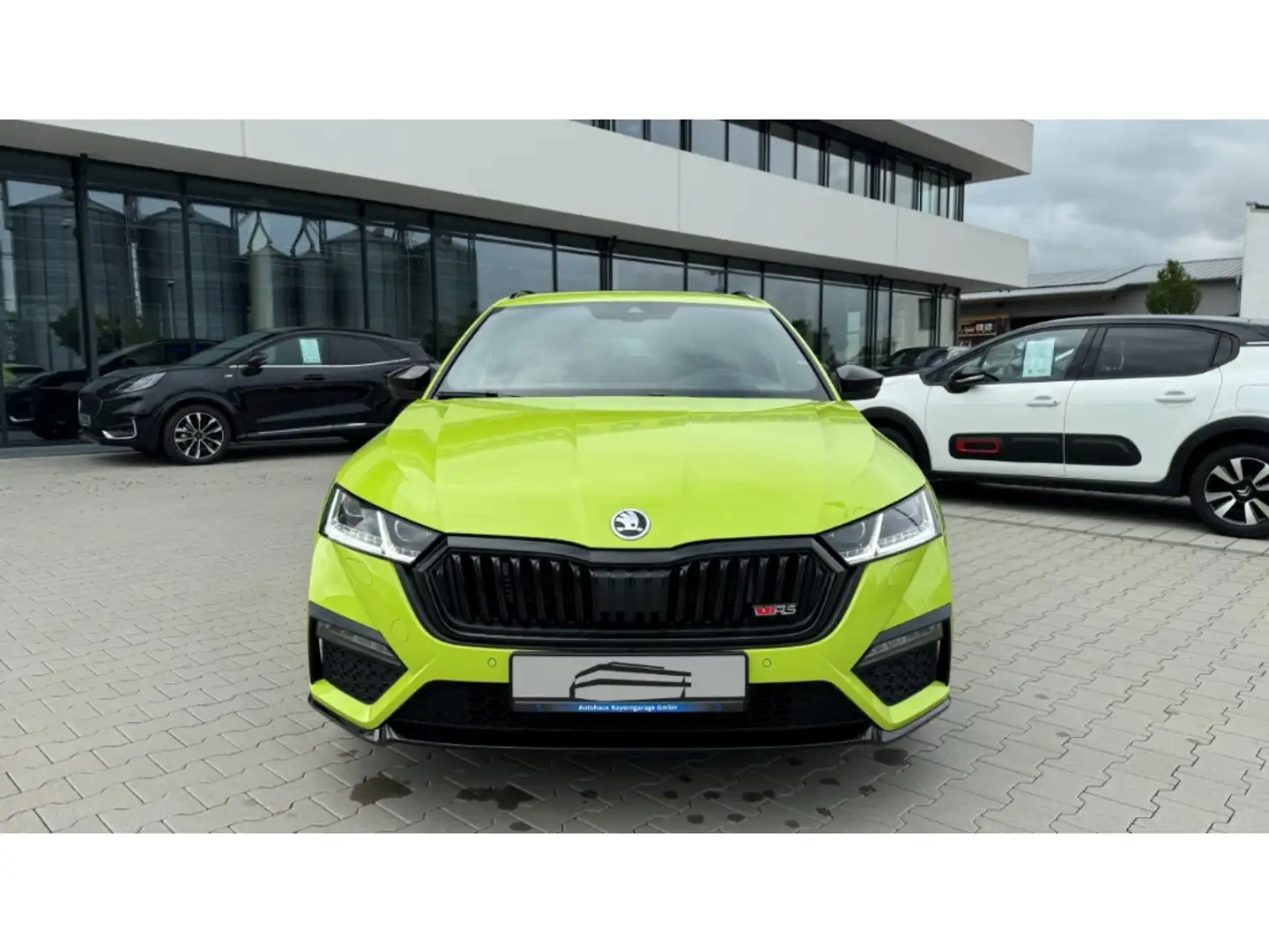 Skoda Octavia Combi RS DSG AHK STH Pano Challenge+ Verde - 2