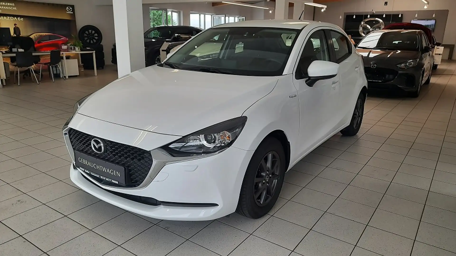 Mazda 2 SKYACTIV-G 90 AdVantage Weiß - 1