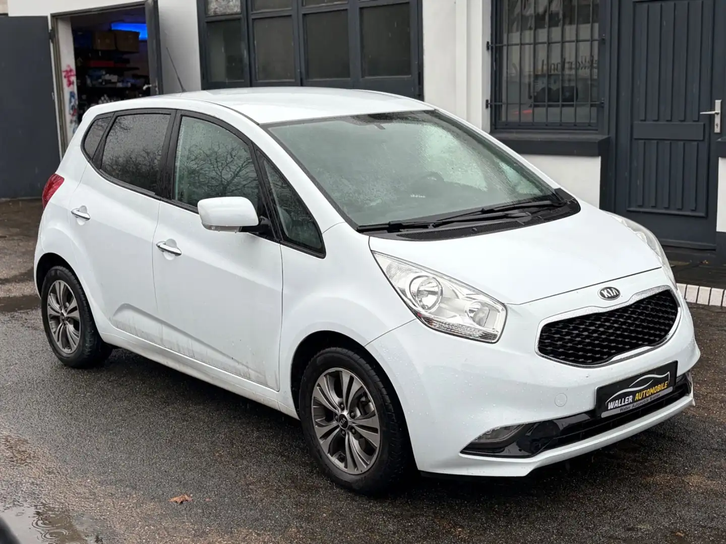 Kia Venga 1.6 PDC / SHZ / LENKRAD HEIZUNG Blanc - 1