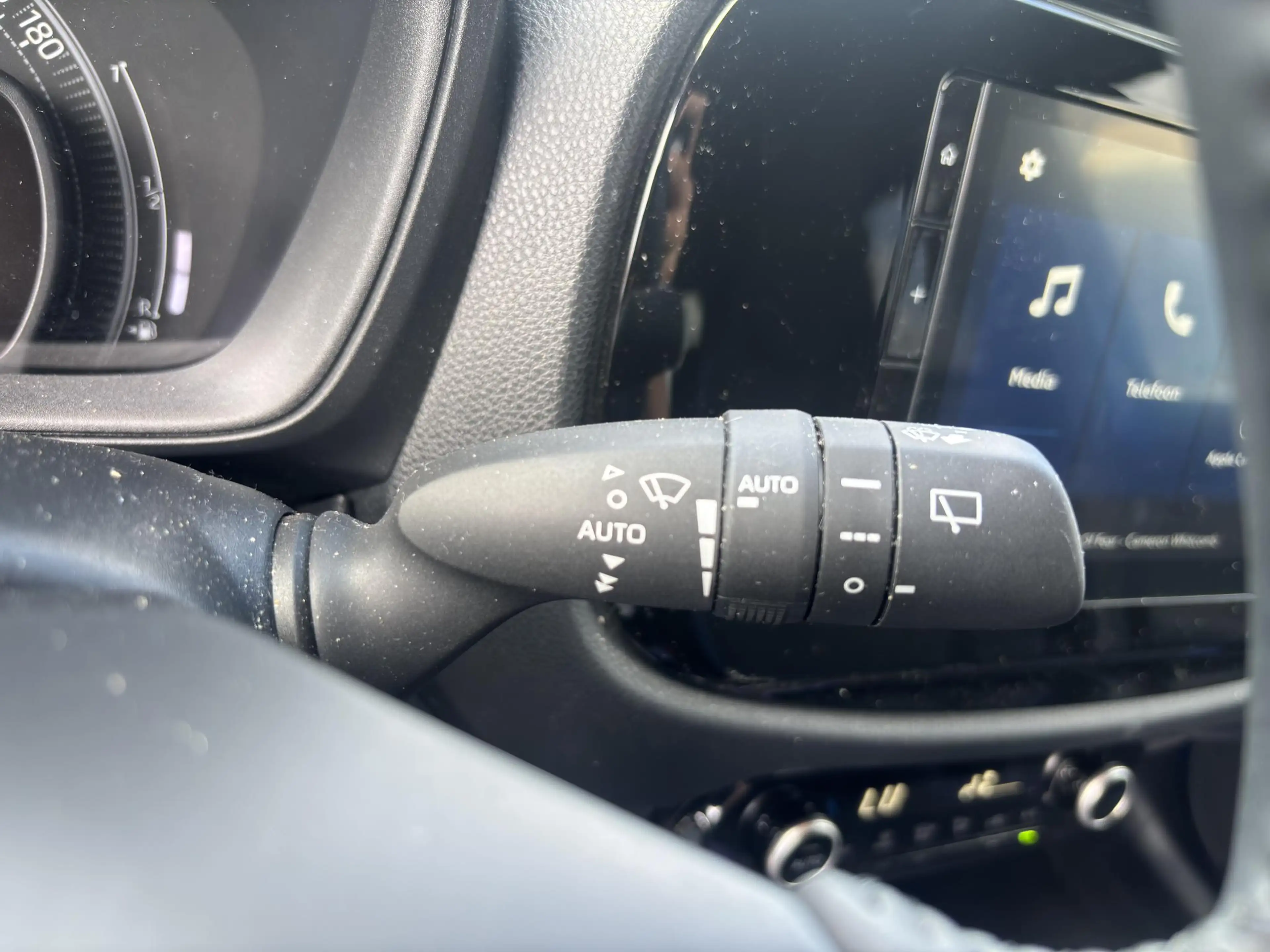 Toyota Aygo X 1.0 VVT-i S-CVT Pulse — photo 11