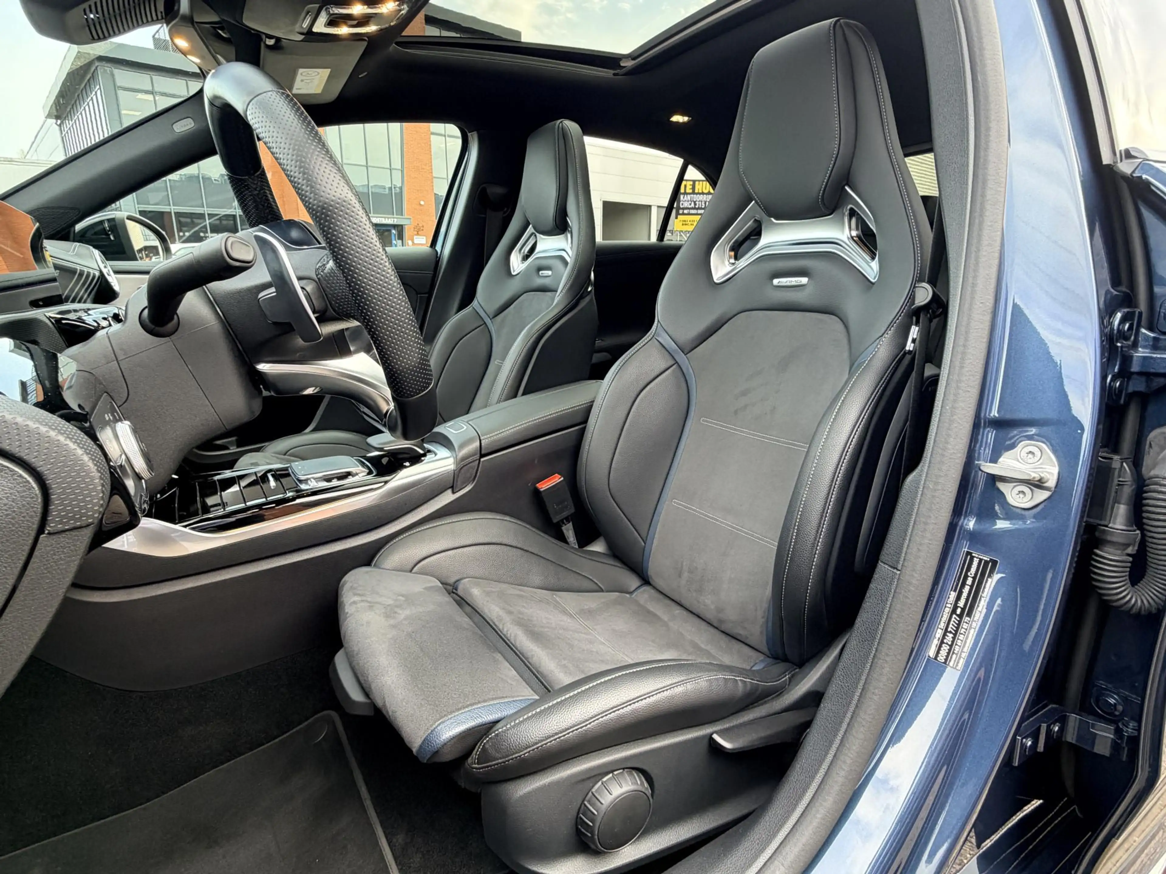 Mercedes-Benz A 35 AMG A 4-Matic Edition 1 | AMG Nightpakket | AMG Perfor — photo 13