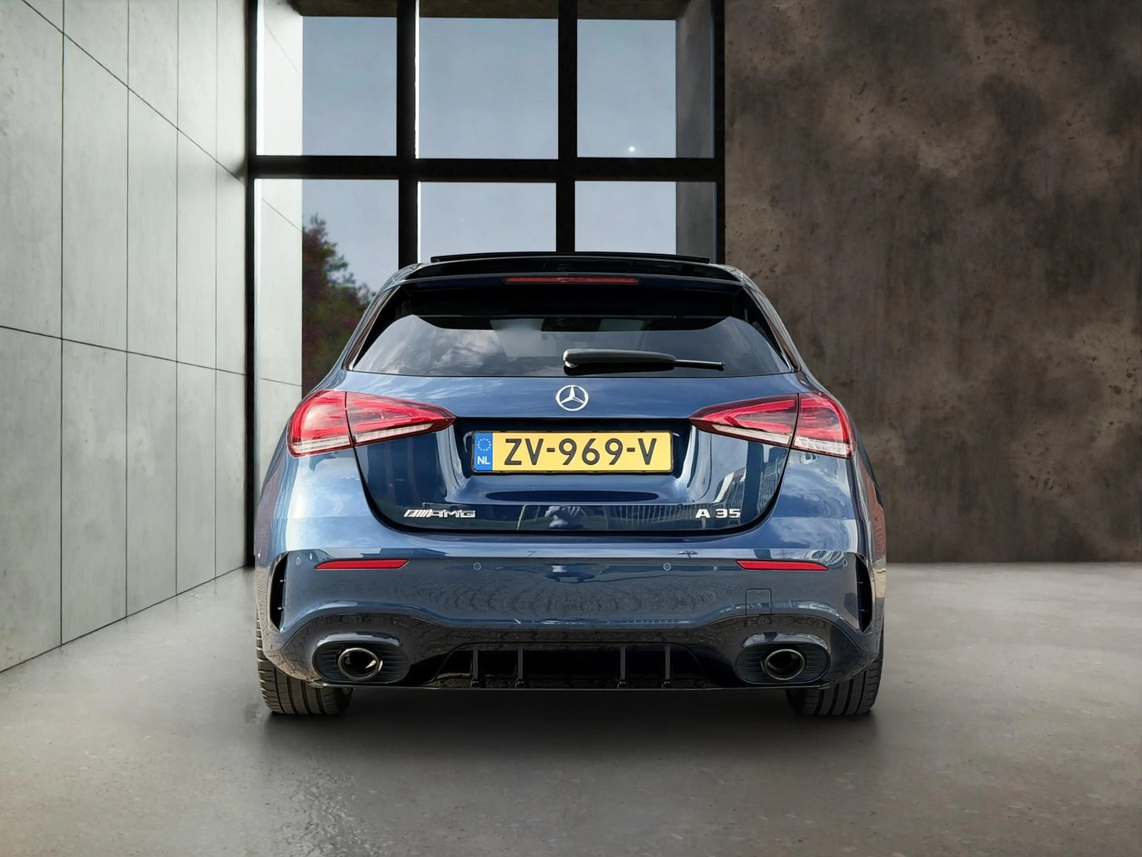 Mercedes-Benz A 35 AMG A 4-Matic Edition 1 | AMG Nightpakket | AMG Perfor — photo 3