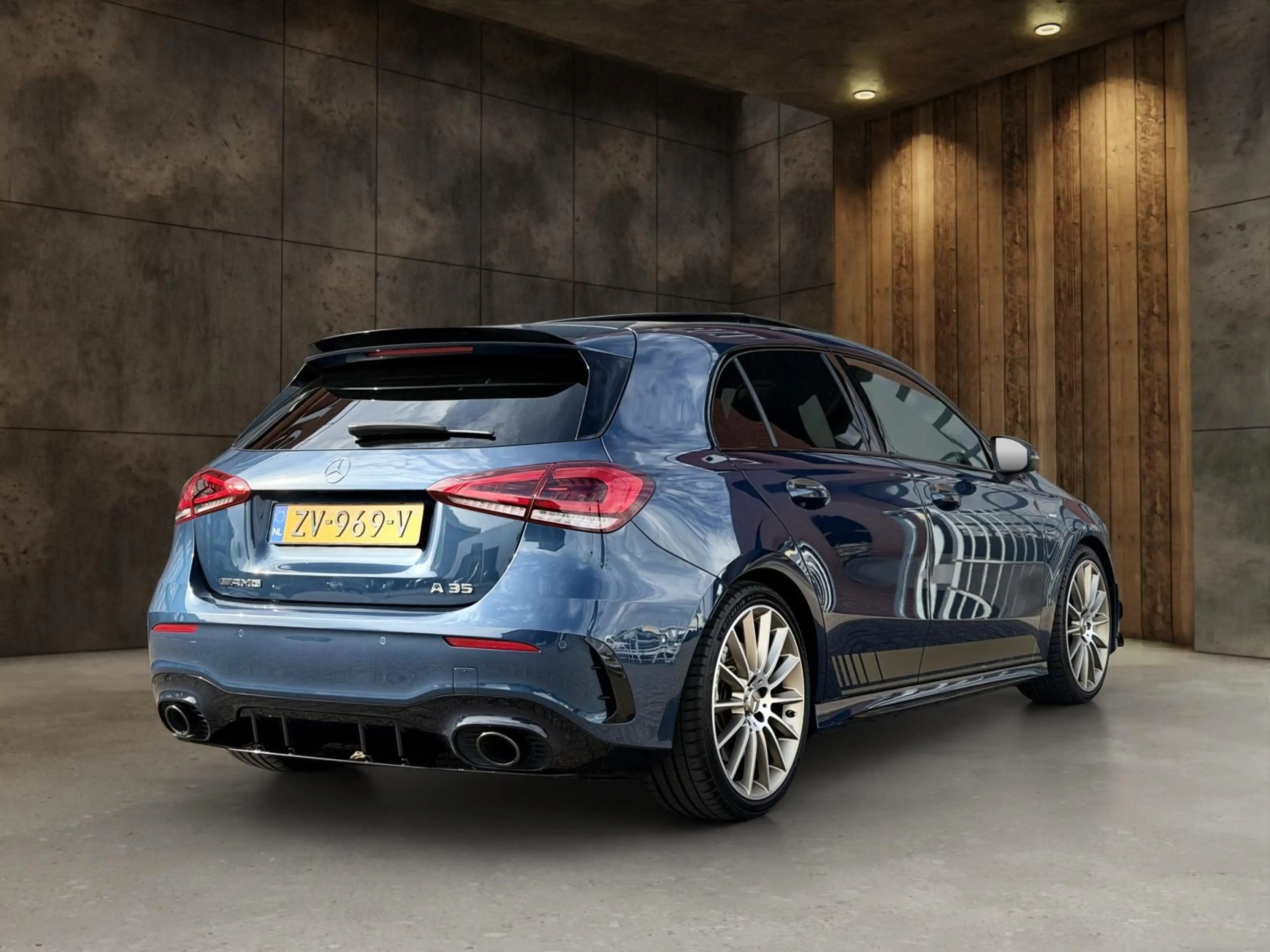 Mercedes-Benz A 35 AMG A 4-Matic Edition 1 | AMG Nightpakket | AMG Perfor — photo 4