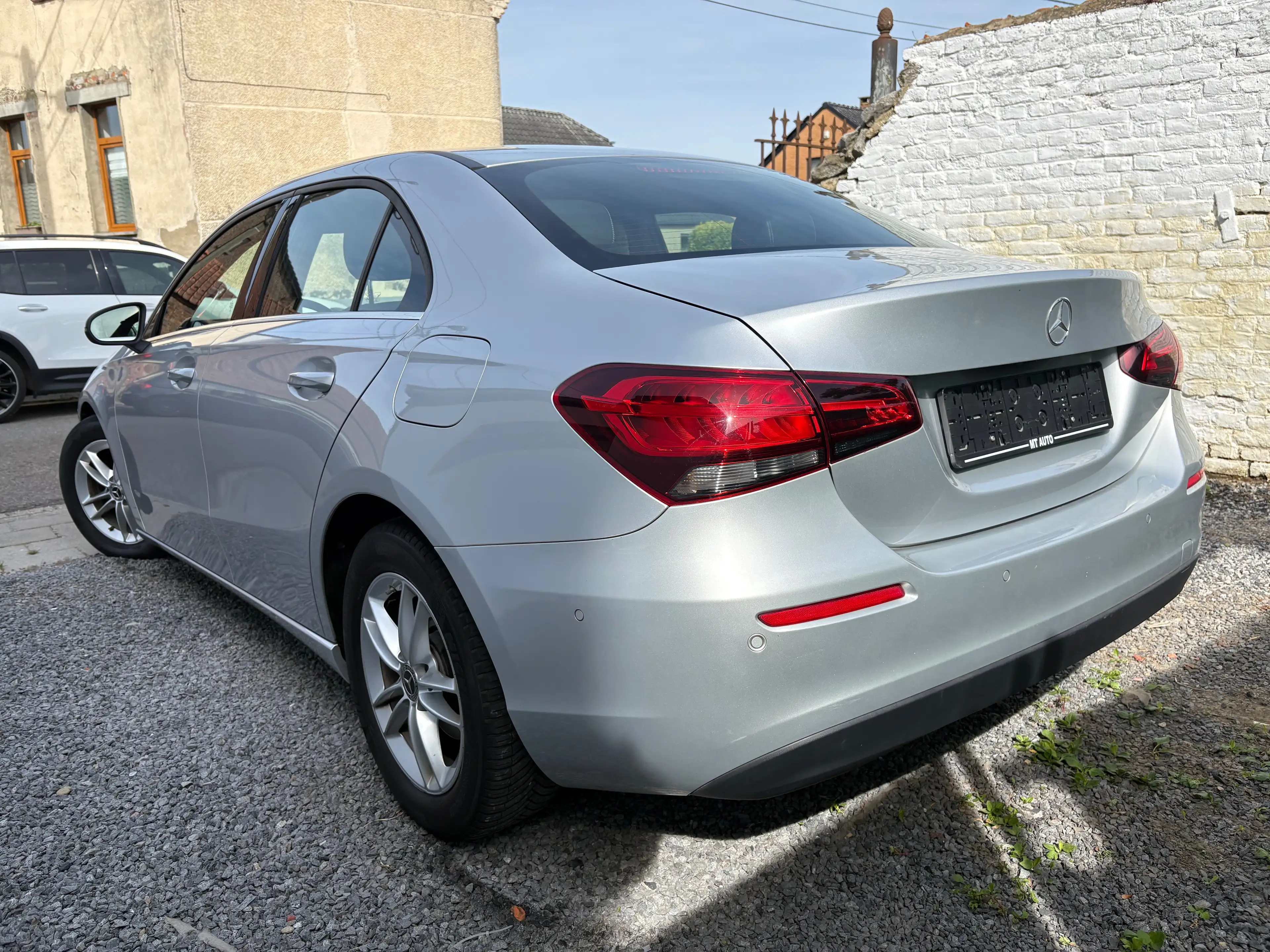 Mercedes-Benz A 180 D BERLINE *1er propriétaire* GARANTIE 12mois — photo 4