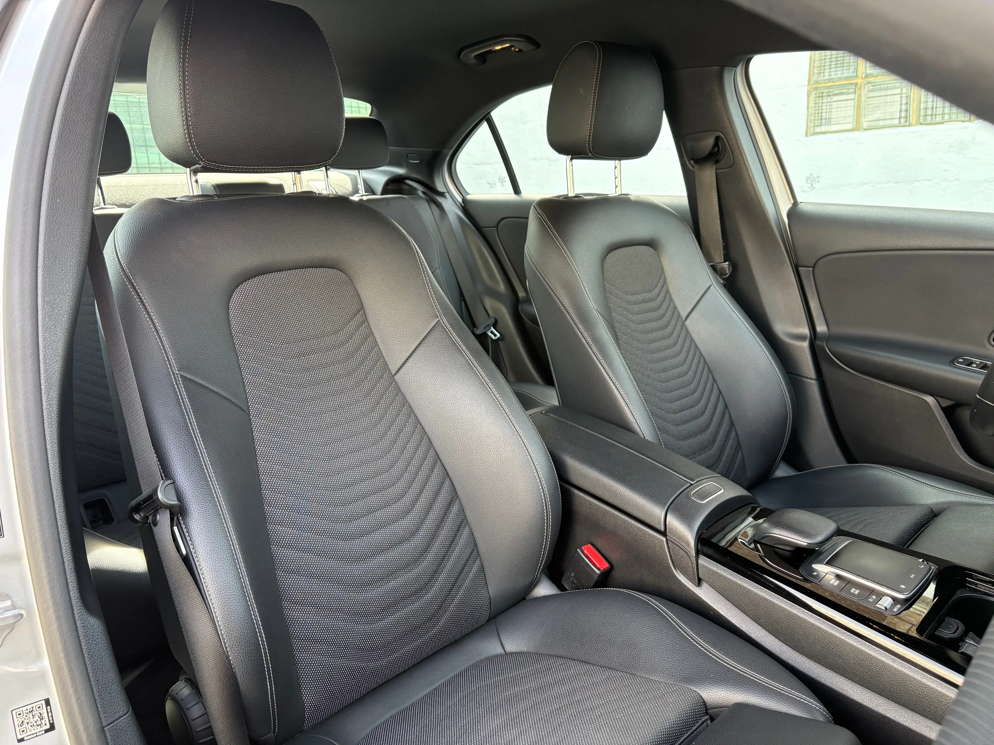 Mercedes-Benz A 180 D BERLINE *1er propriétaire* GARANTIE 12mois — photo 11