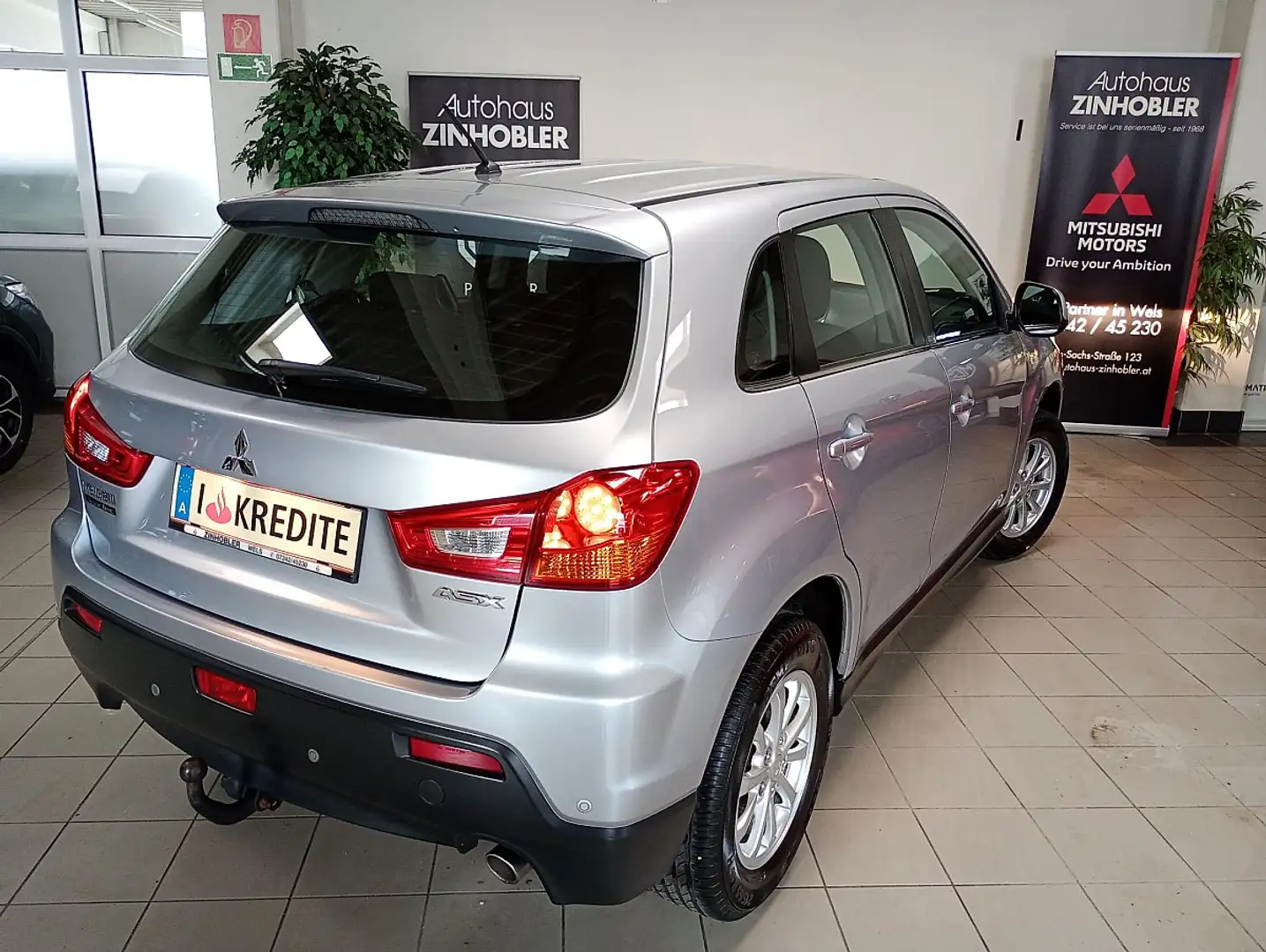 Mitsubishi ASX 1,6 Invite Silber - 2