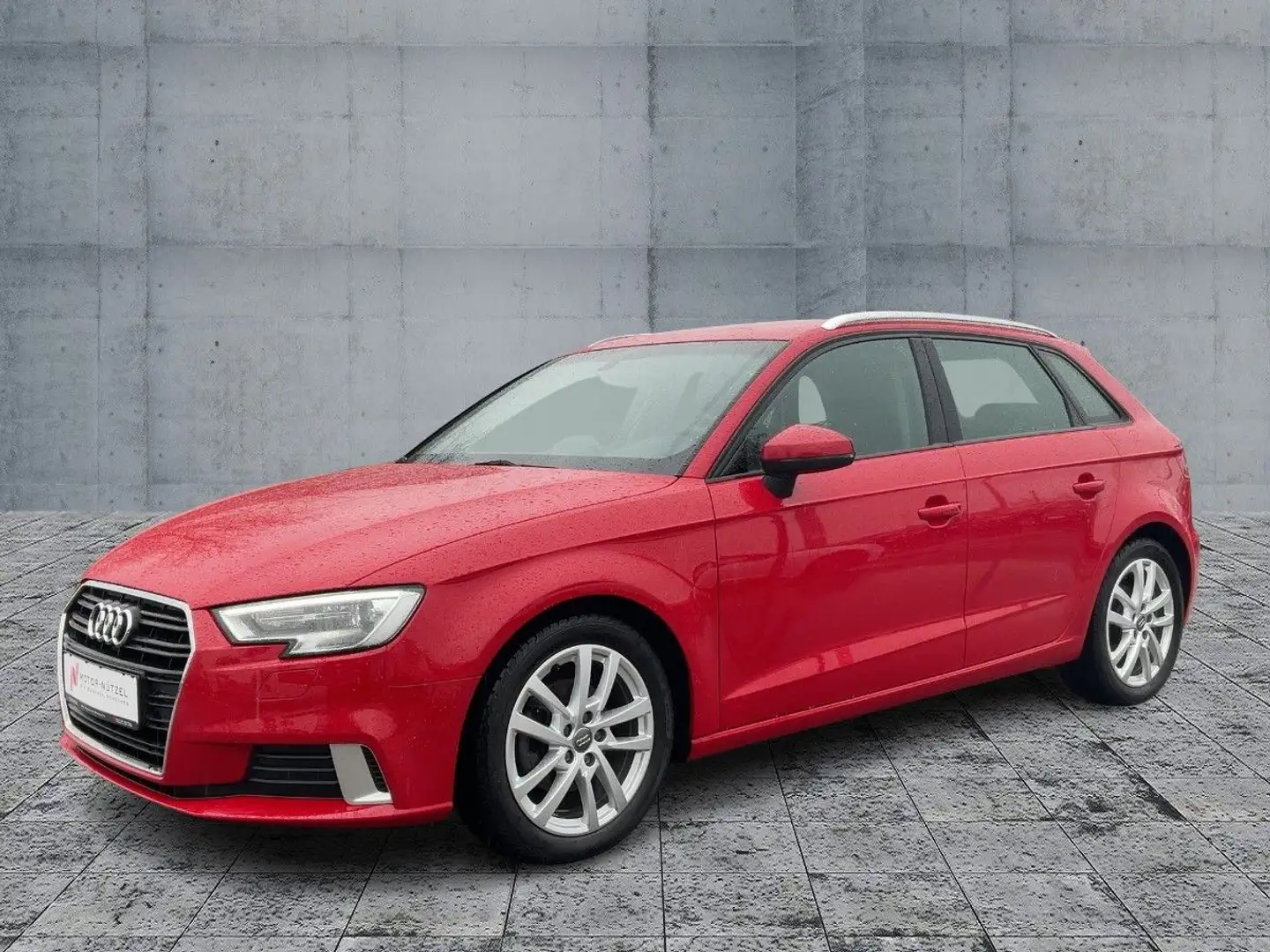 Audi A3 35 TFSI S-TR SPORT BI-XEN+NAVI+SHZ Rouge - 2