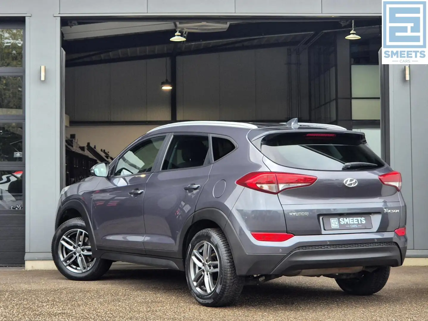 Hyundai TUCSON 1.6 GDi i-Motion 1e Eig! |Nav|Clima|Cruise|Cam Gris - 2