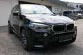 BMW X5 M Aut. (F85) Schwarz - thumbnail 3